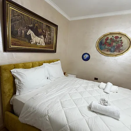 公寓 Luxury 4 Near Square 21 地拉那