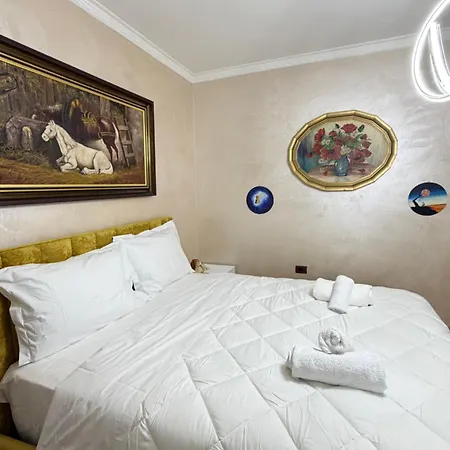 Luxury 4 Near Square 21