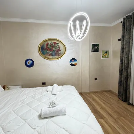 Apartmán Luxury 4 Near Square 21