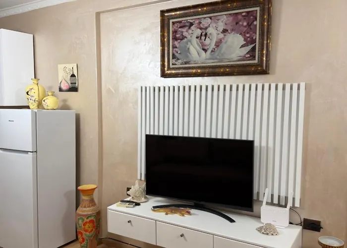 Apartment Luxury 4 Near Square 21 Tirana