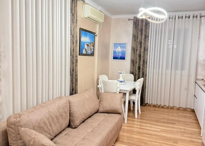 Apartment Luxury 4 Near Square 21 Tirana